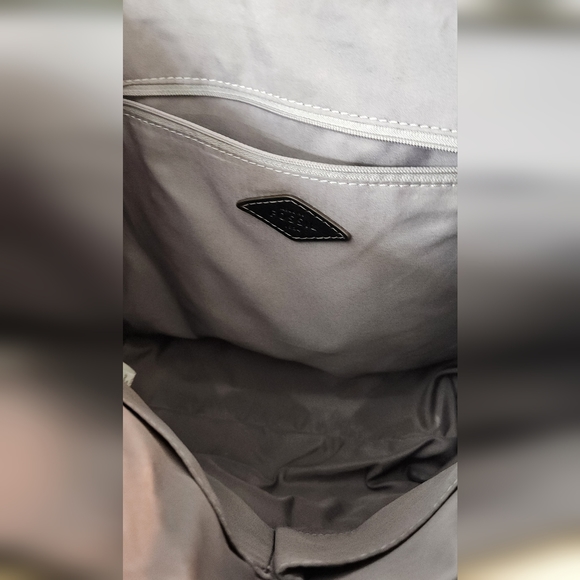 Black Fossil purse - Picture 3 of 5